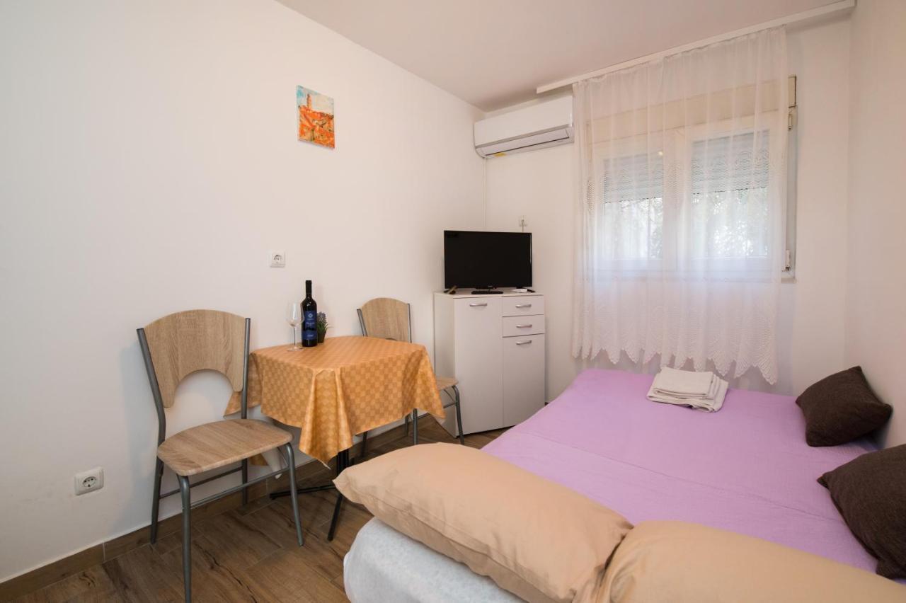 Oleander Apartments Сплит Екстериор снимка